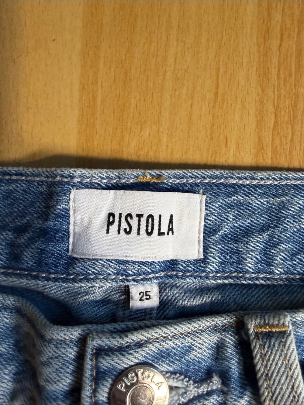 pistola NWT Lexi Bowed Barrel Leg Jean in Aries Studded 25 - Picture 4 of 12